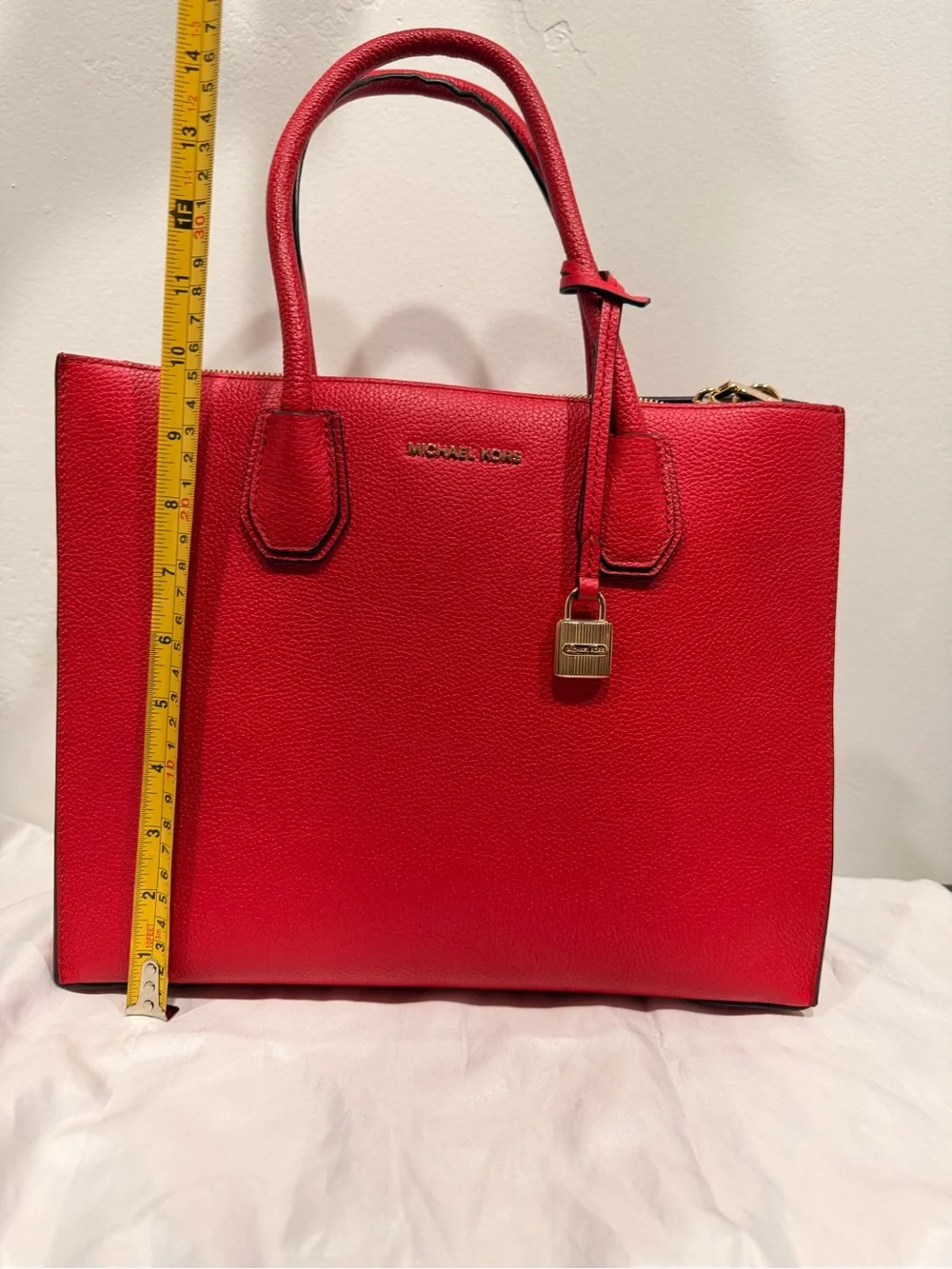 Michael Kors Red Pebbled Leather Tote with Detachable Strap - Picture 3 of 6